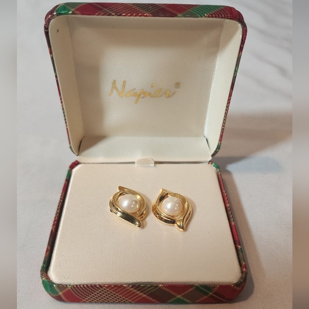 Vintage Napier Gold Tone And Faux Pearl Earrings New
